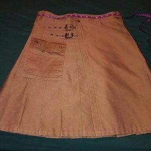 Mens Utility Kilt. Kilt size 34 but fits a 32W